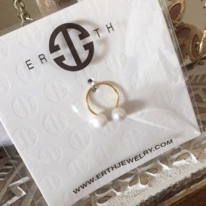 ❄️ NWT ERTH ‘tu y yo’ ring ❄️
